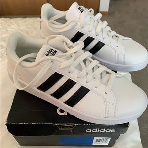 Adidas Cloud Foam Advantage/AW4287 Women Size 9